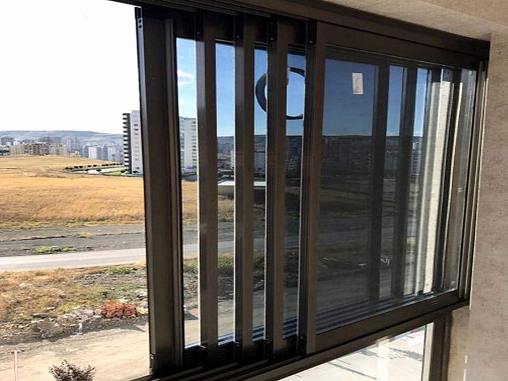 Sürme Cam Balkon